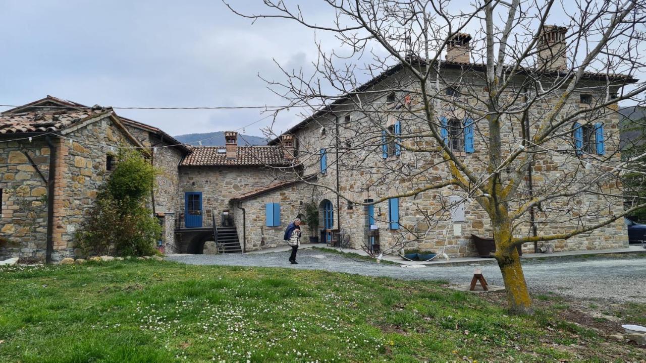 La Locanda Nel Vento Calestano Bagian luar foto
