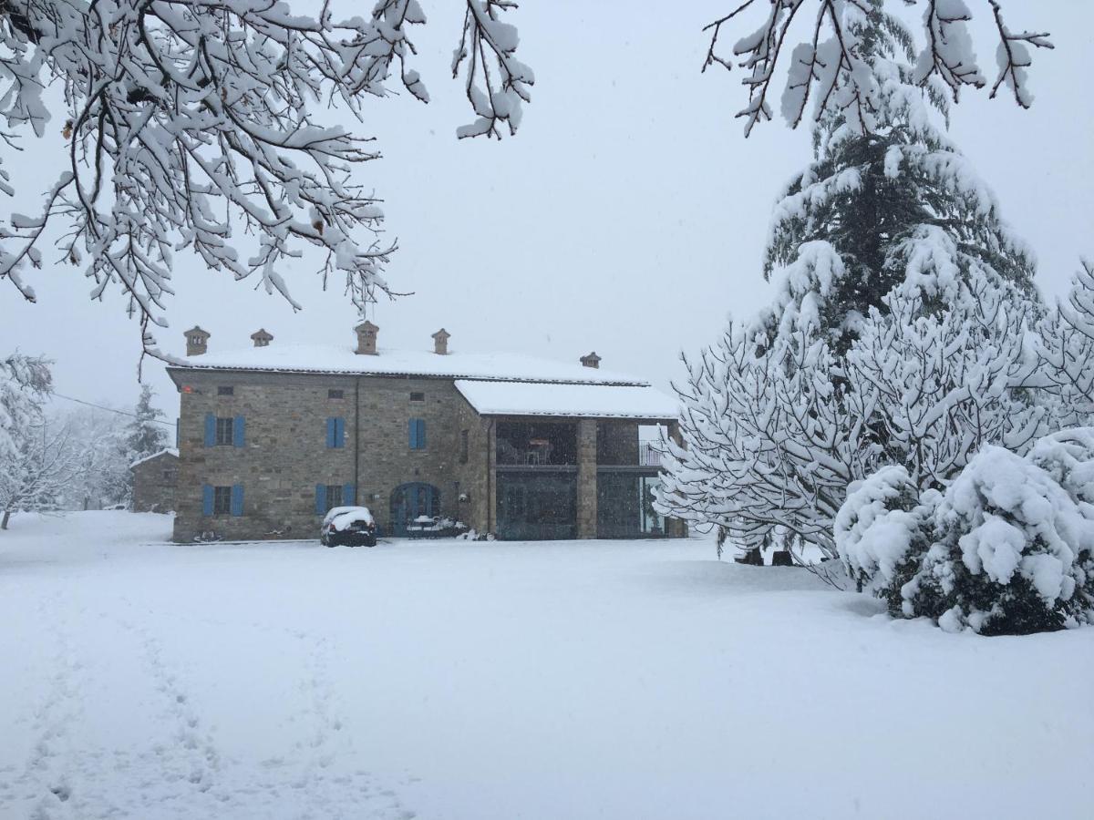 La Locanda Nel Vento Calestano Bagian luar foto